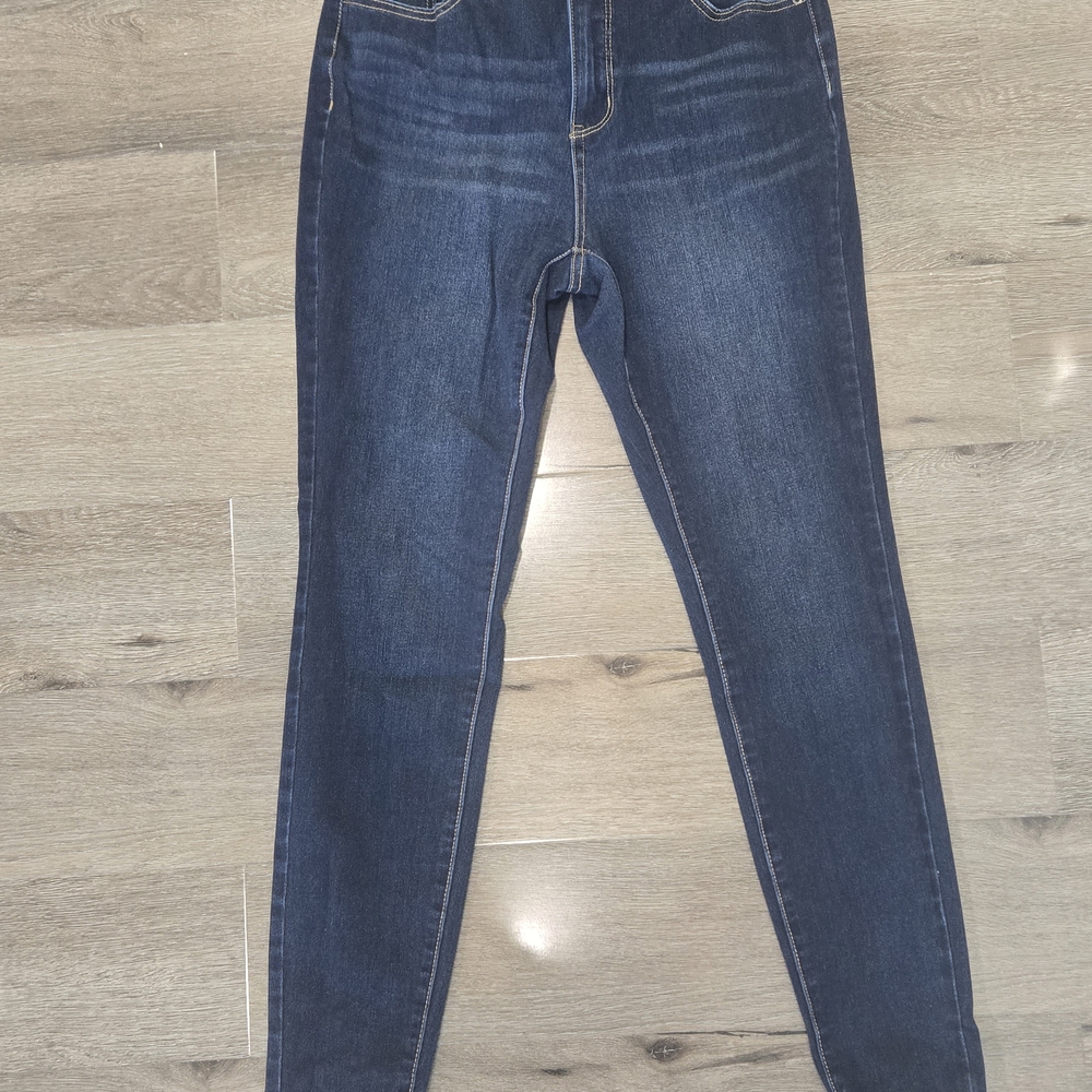 Time and Tru Dark Indigo Skinny Jeans